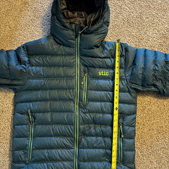 Stio Men Hometown Down Hooded Jacket
Like New! Worn once. - Picture 14 of 14